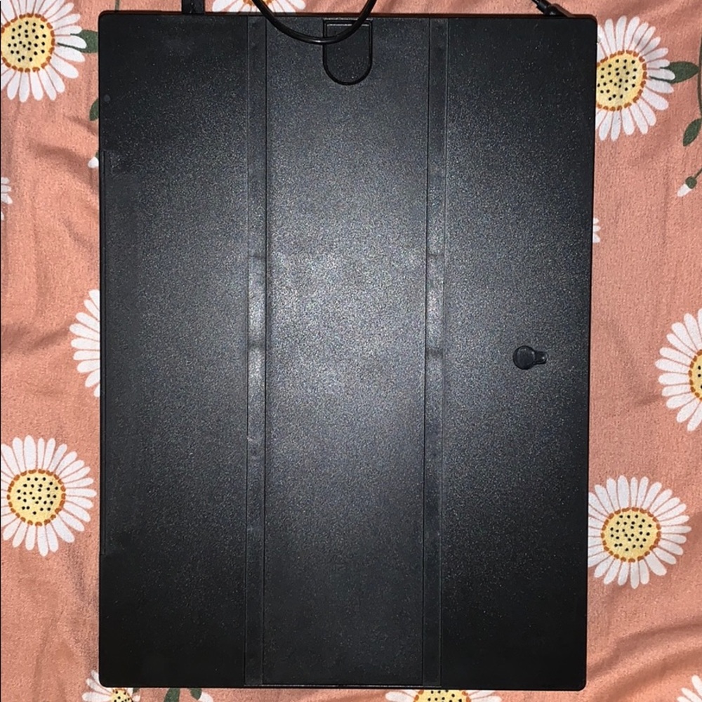 SOLD❗️ DIY Color Changing Lightbox - Picture 5 of 10
